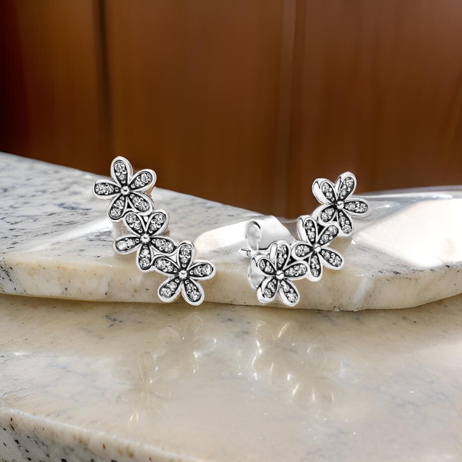 FLOWER STUDS