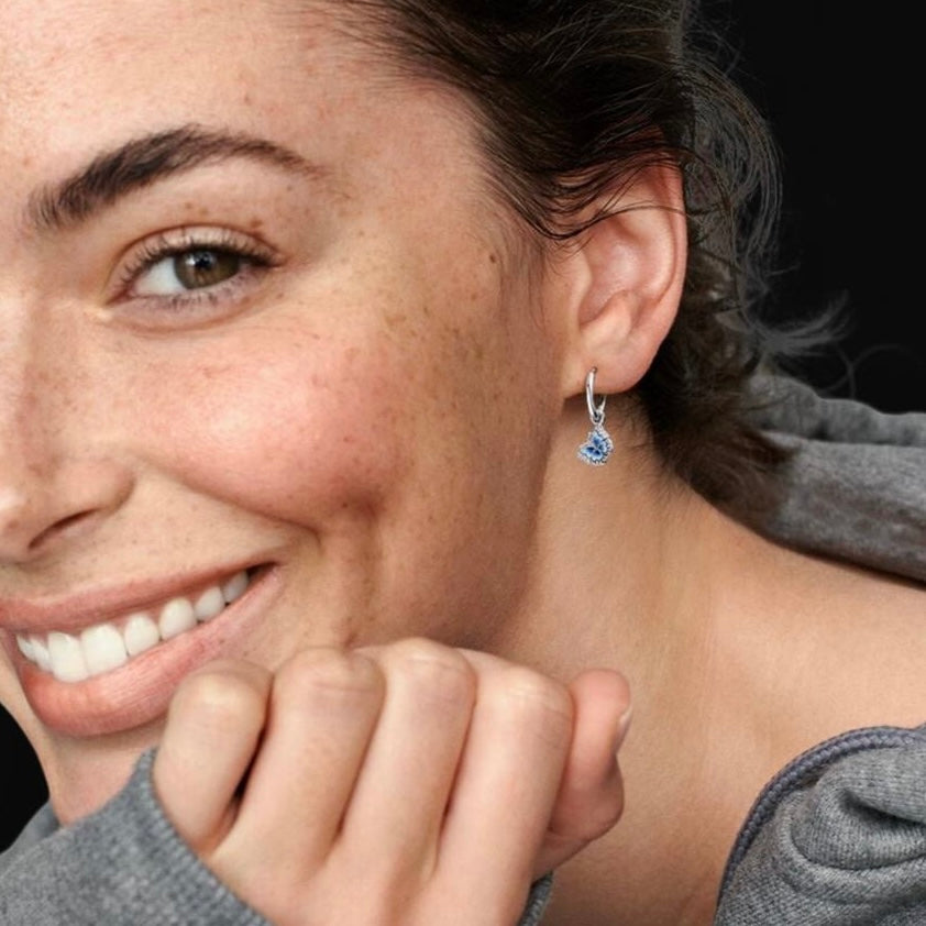 BUTTERFLY HOOPS