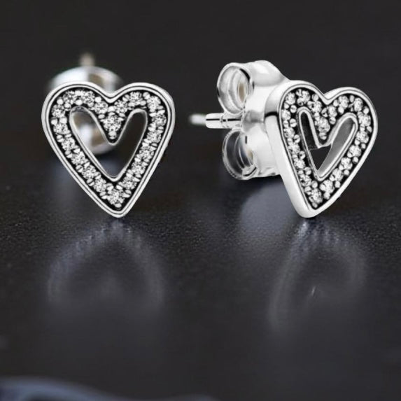 CORAZONES DELICADOS