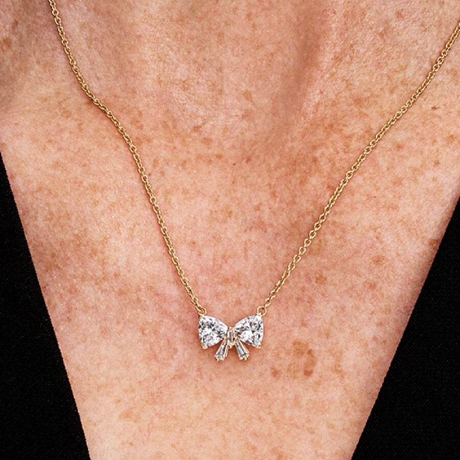 COLLIER À NŒUD DORÉ