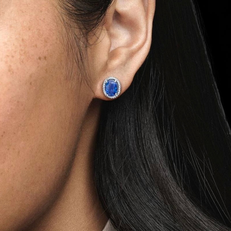 CLOUS D'OREILLES SAPHIR OVALES