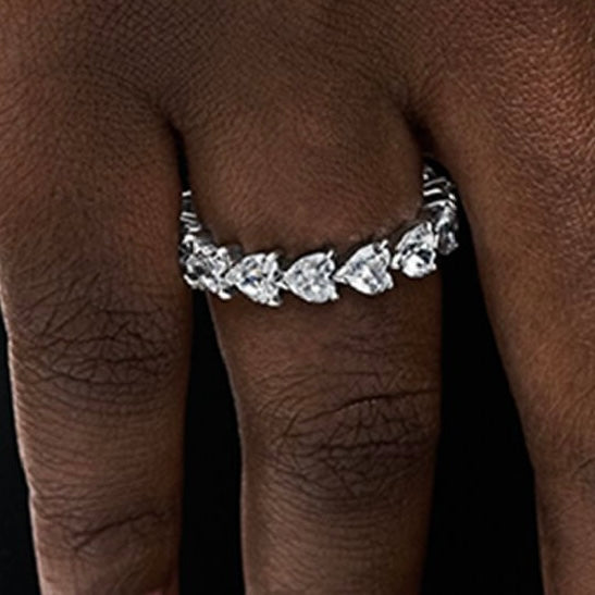 SILVER ETERNITY HEARTS