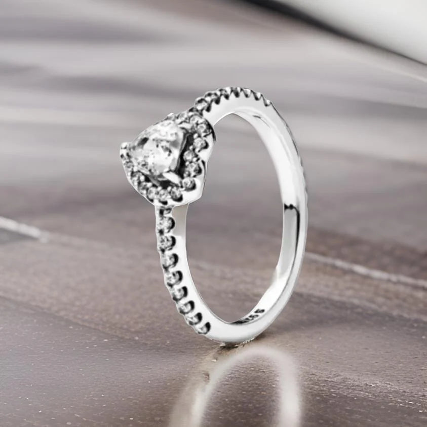 SILVER LOVE STUDS SET