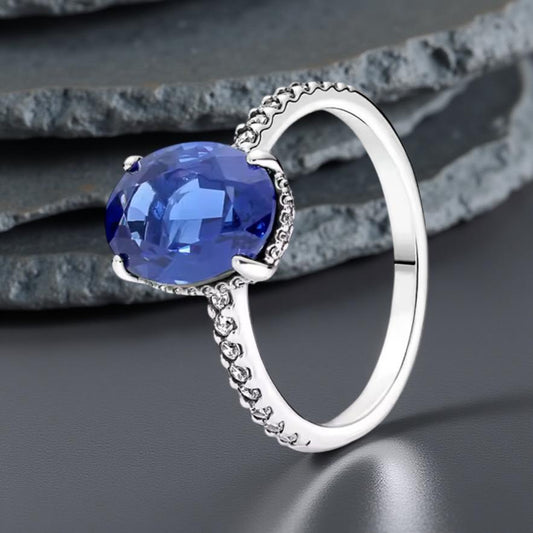OVAL SAPPHIRE