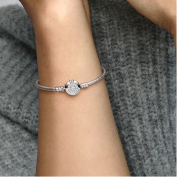 BRACELET COURONNÉ EN ARGENT