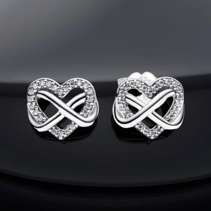 CLOUS D'OREILLES COEUR INFINI