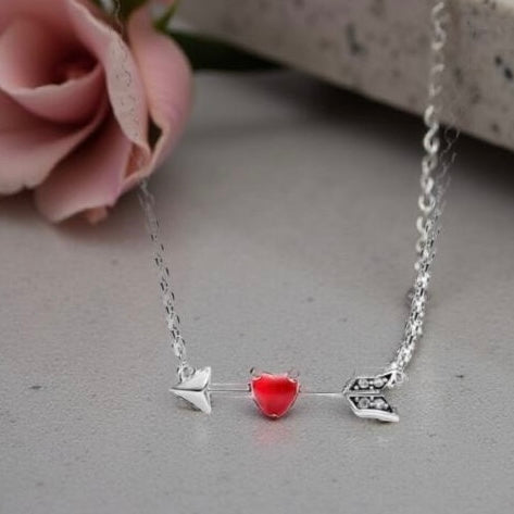 LOVE SHOT NECKLACE